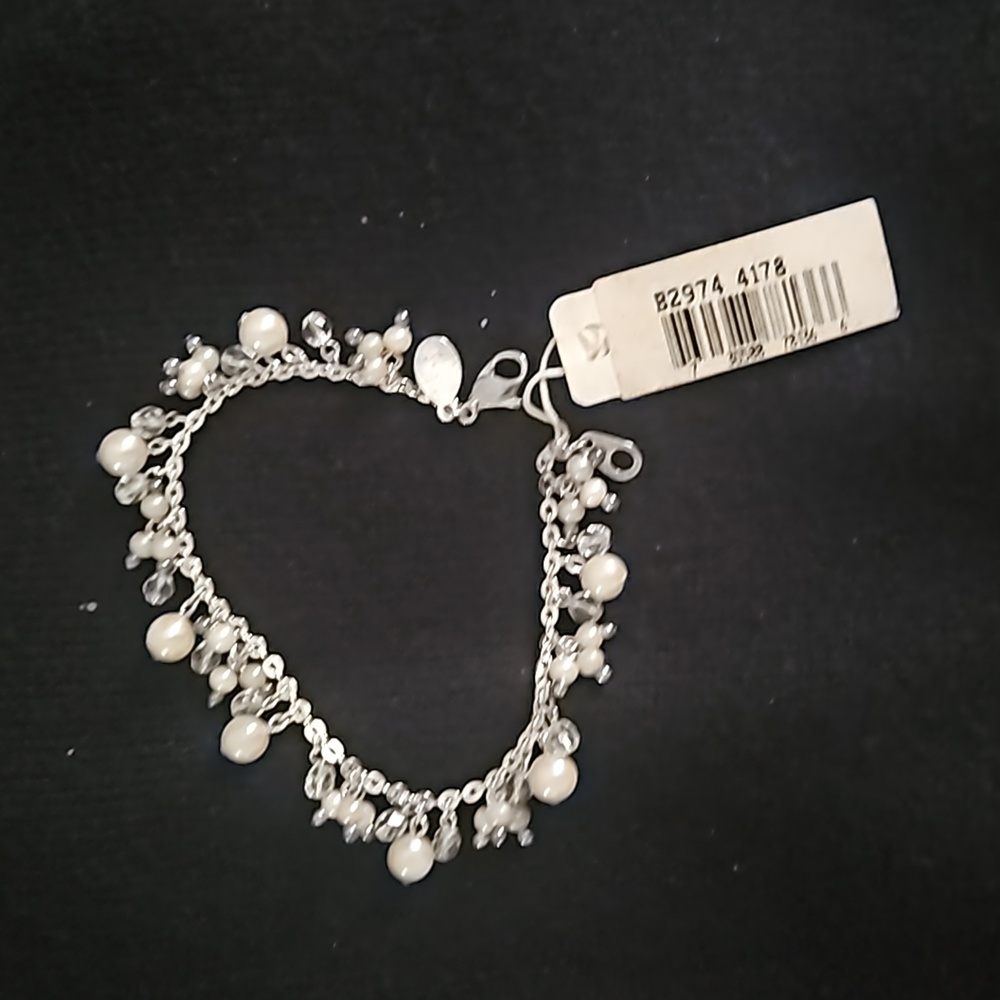 Silver 7" Chain Link Bracelet w Dangling Faux Pearls & Clear Crystal Beads NWT